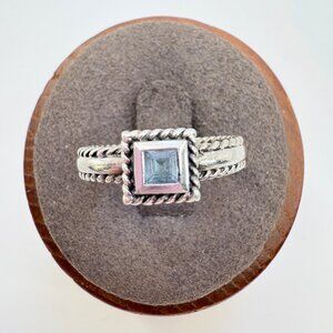 VTG Solid Sterling Silver 925 Blue Topaz Rope Border Statement Ring Size 7.5